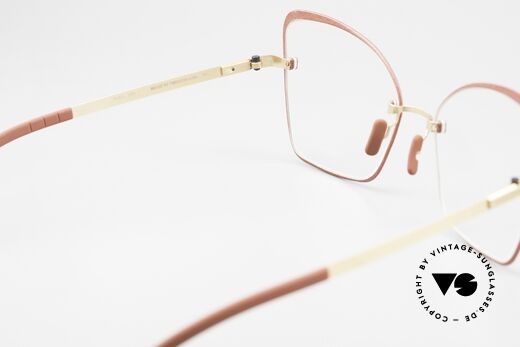 Götti Perspective Bold08 Sehr Feminine Designerbrille, ungetragenes Designerstück von 2019, mit Hartetui, Passend für Damen