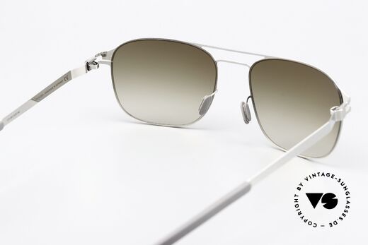 Mykita Paco Sonnenbrille In Shiny Silver, Sonnengläser (100% UV) können auch ersetzt werden, Passend für Herren