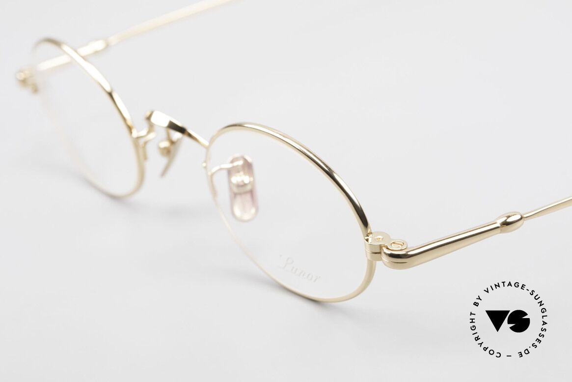 Lunor V 100 Ovale Brille 22kt Vergoldet, aus der 2011er Kollektion in altbekannter Qualität, Passend für Herren und Damen