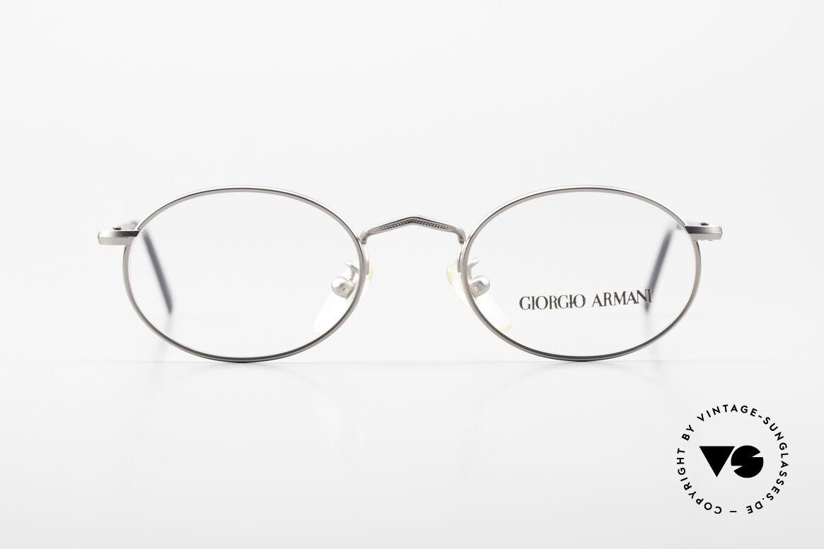 Giorgio Armani 131 Vintage Brille Oval 80er Unisex, ovale GIORGIO Armani vintage Designer-Fassung, Passend für Herren und Damen