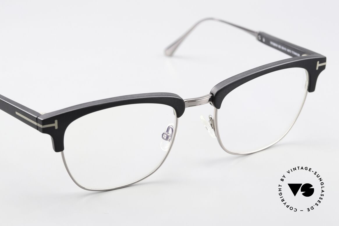 Tom Ford TF5590 Made in Japan Designerbrille, regulärer VK bei Marktpräsentation war 575,- Euro, Passend für Herren