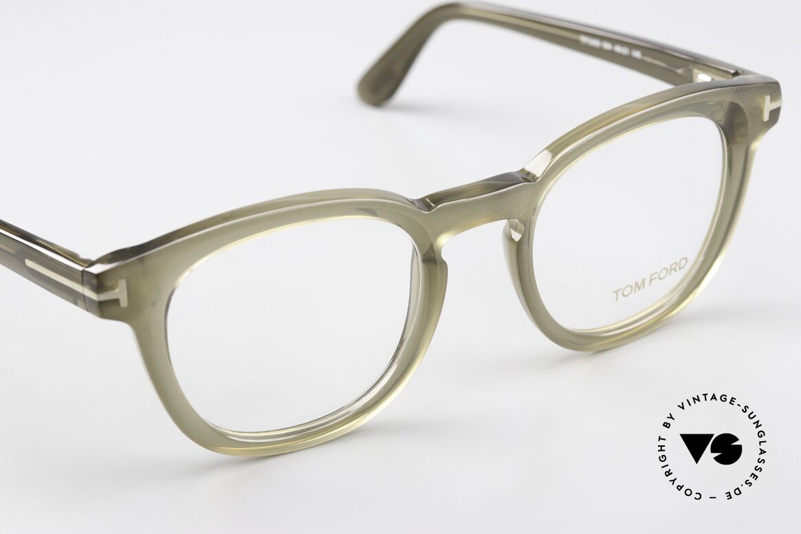 Tom Ford TF5469 Federscharnier Azetatbrille, eher ein Herrenmodell; geht auch als Damenbrille, Passend für Herren und Damen