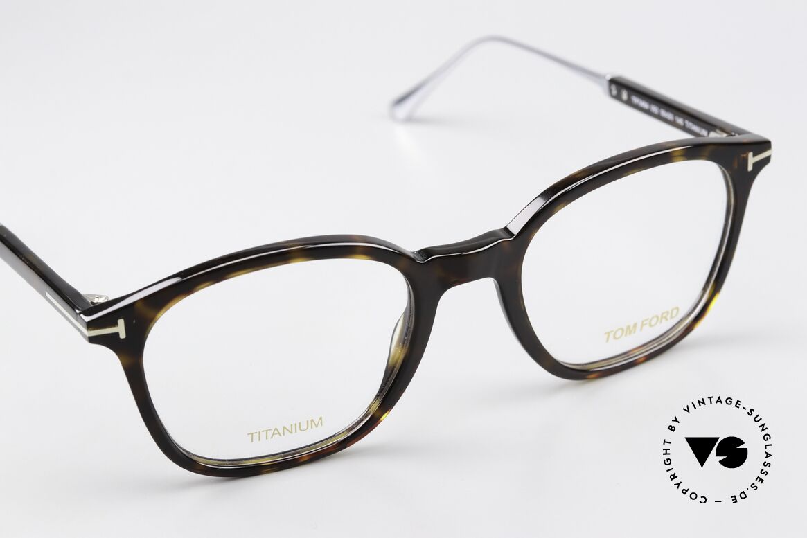 Tom Ford TF5484 Herren Designer Brille Titan, regulärer VK bei Marktpräsentation war 399,- Euro, Passend für Herren