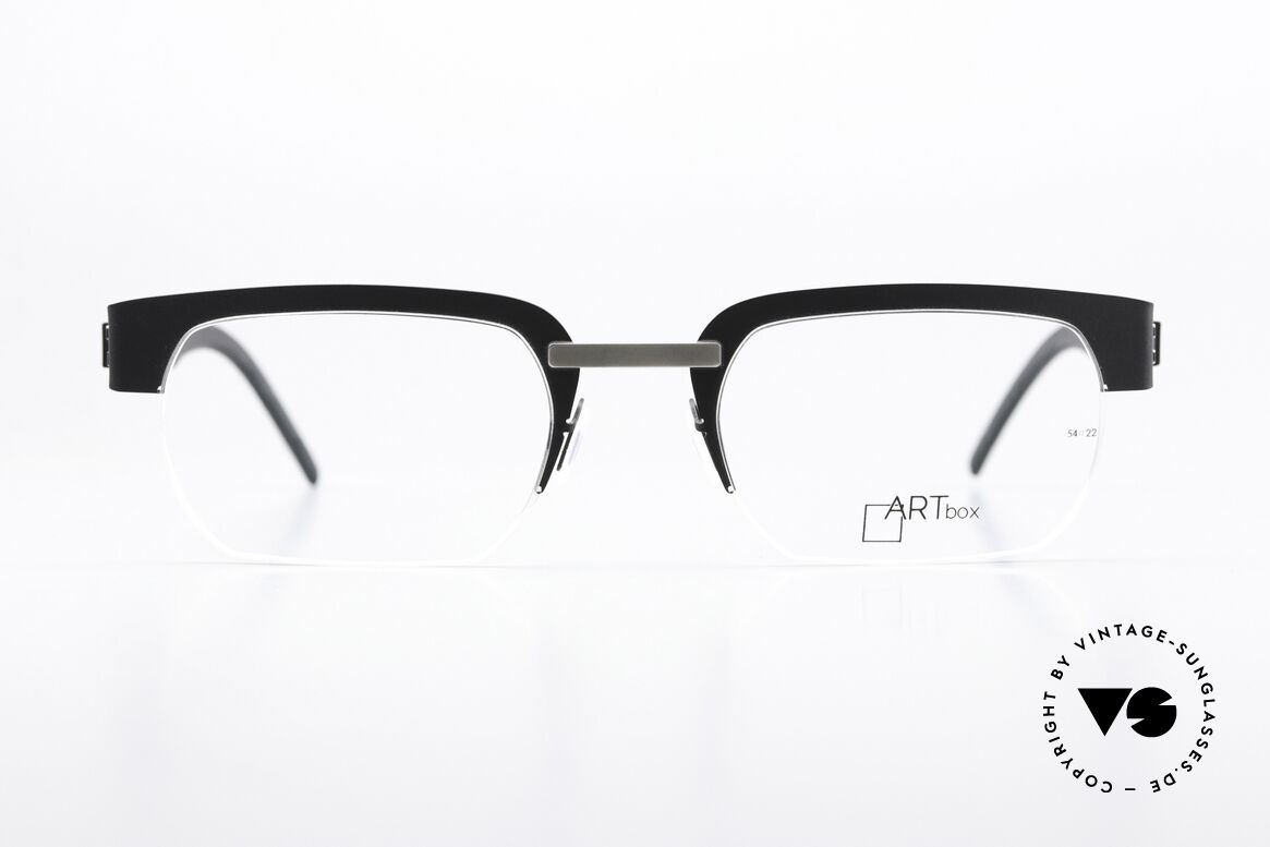 Bajazzo Cado 2 Eckige Brille Halb Randlos, Brillenmode, made in Germany, aus dem Jahr 2019, Passend für Herren