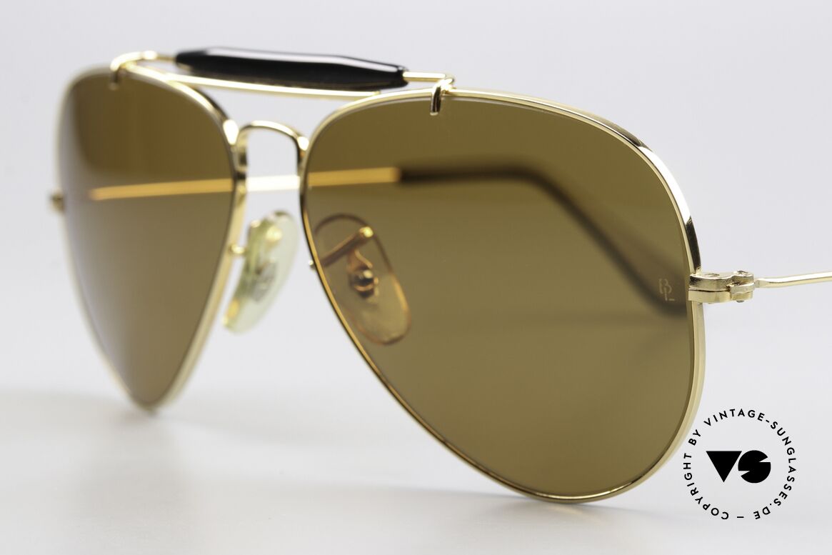 Ray Ban Outdoorsman II Driving Chromax Gläser, die B&L Chromax Gläser verstärken Farbkontraste, Passend für Herren und Damen