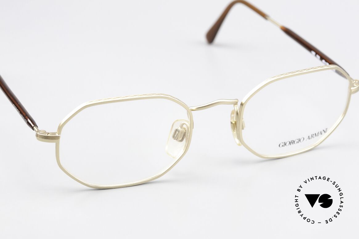 Giorgio Armani 182 80er Designerbrille Octag, keine aktuelle Kollektion, sondern echte 80er Ware, Passend für Herren und Damen