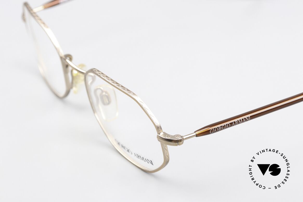 Giorgio Armani 182 Achteckige Brille 1980er, ungetragen (wie alle unsere 1980er Jahre Klassiker), Passend für Herren und Damen