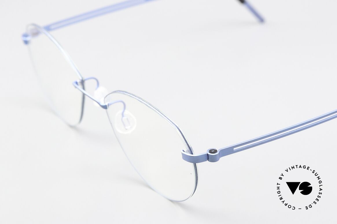 Lindberg 2379 Strip Titan Randlosbrille Feiner Rand, sehr flexibel & elastisch (Glasform ist ggf. veränderbar), Passend für Herren und Damen