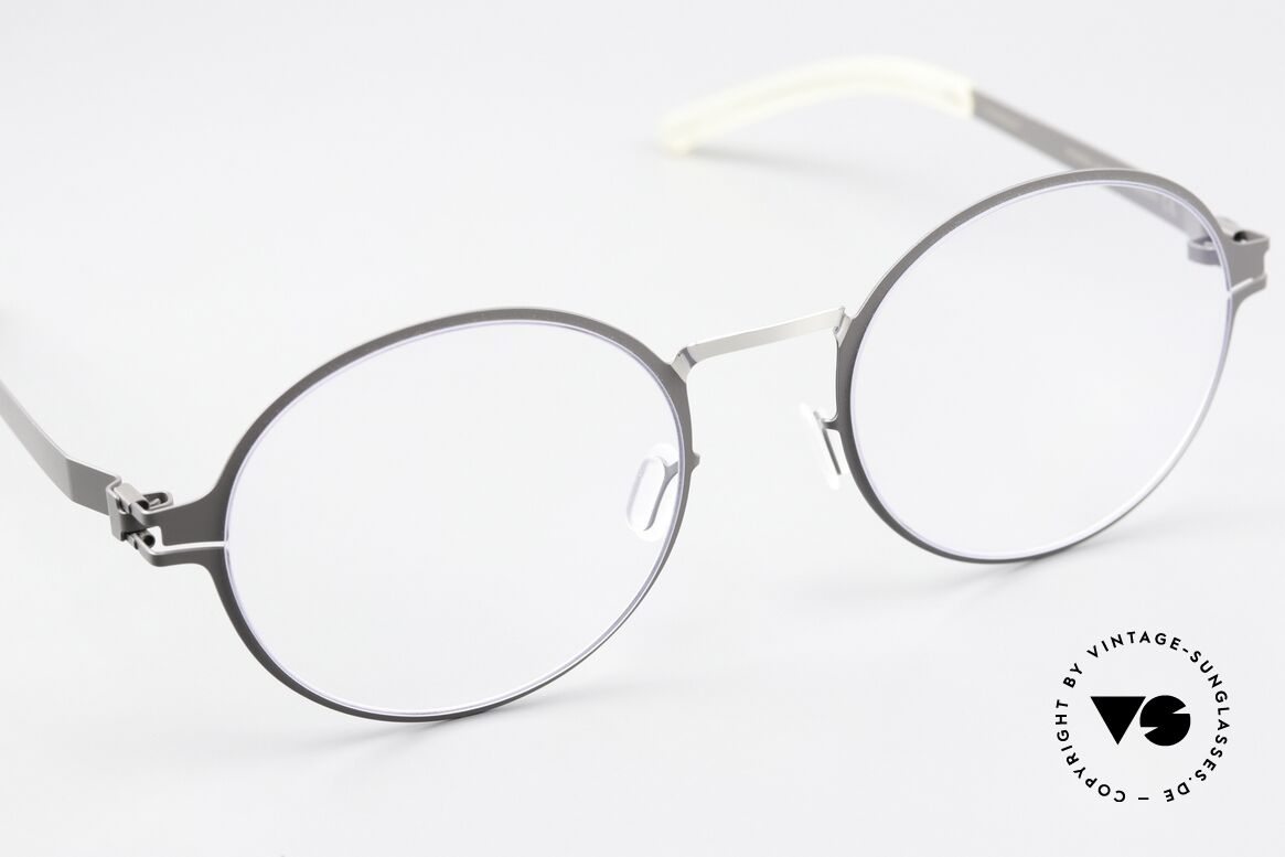 Mykita Ninni Runde Brille Grau Und Silber, ungetragenes Modell; inkl. Original-Etui von Mykita, Passend für Herren und Damen