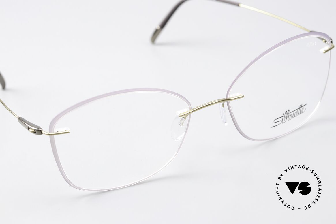 Silhouette 5500 Titanbrille Feminine Glasform, ungetragen von 2017; minimalistisch und doch edel, Passend für Damen