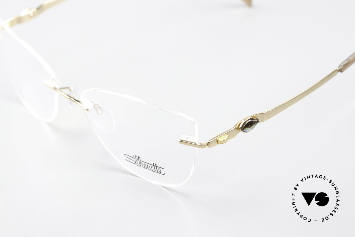 Silhouette 5513 Damenbrille Swarovski Stein, beide Bügel sind mit einem Swarovski Stein besetzt, Passend für Damen