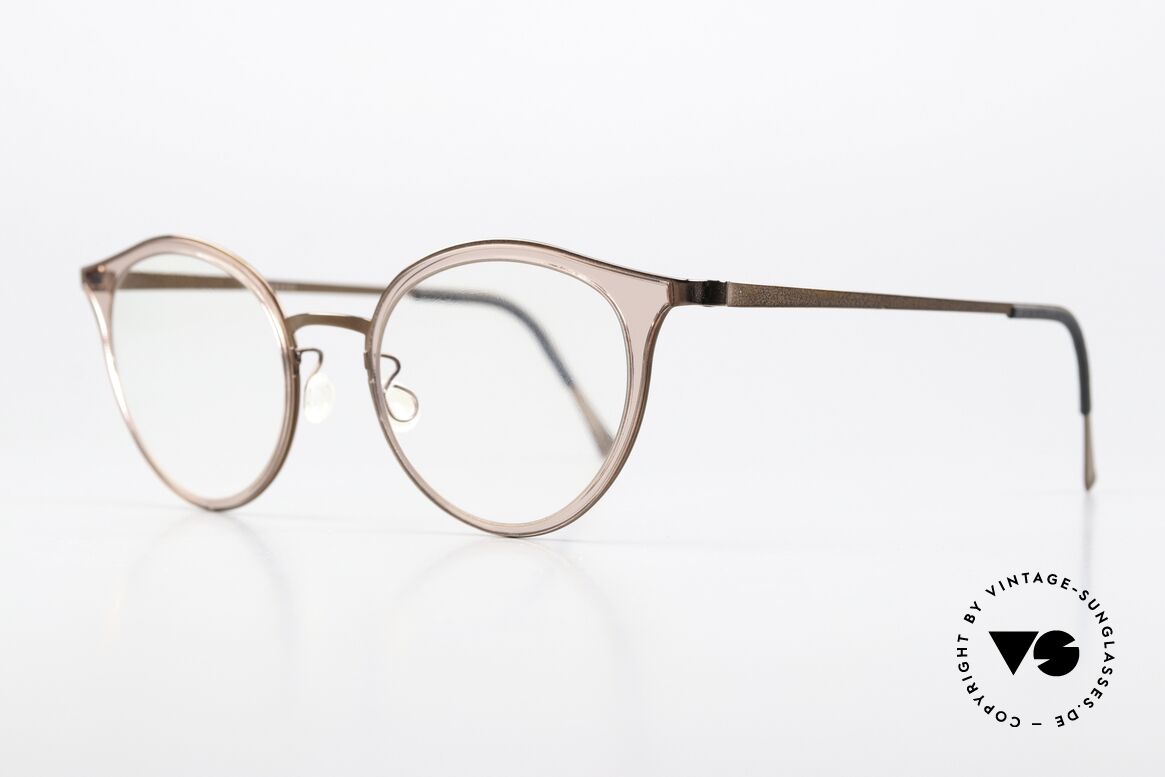 Lindberg 9728 Strip Titanium Sehr Feminines Brillendesign, bezauberndes Design & sehr interessante Kolorierung, Passend für Damen