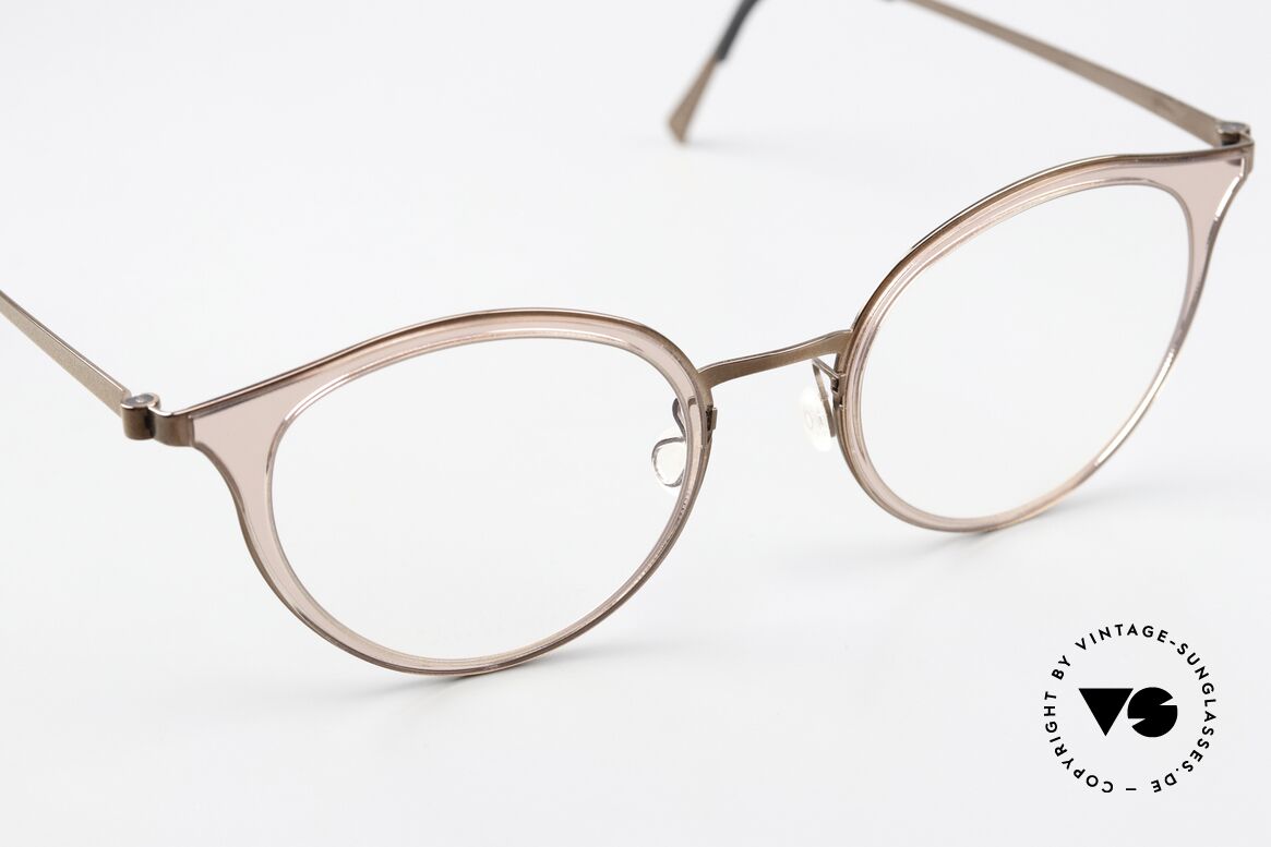 Lindberg 9728 Strip Titanium Sehr Feminines Brillendesign, ungetragenes Designerstück mit orig. Etui von Lindberg, Passend für Damen