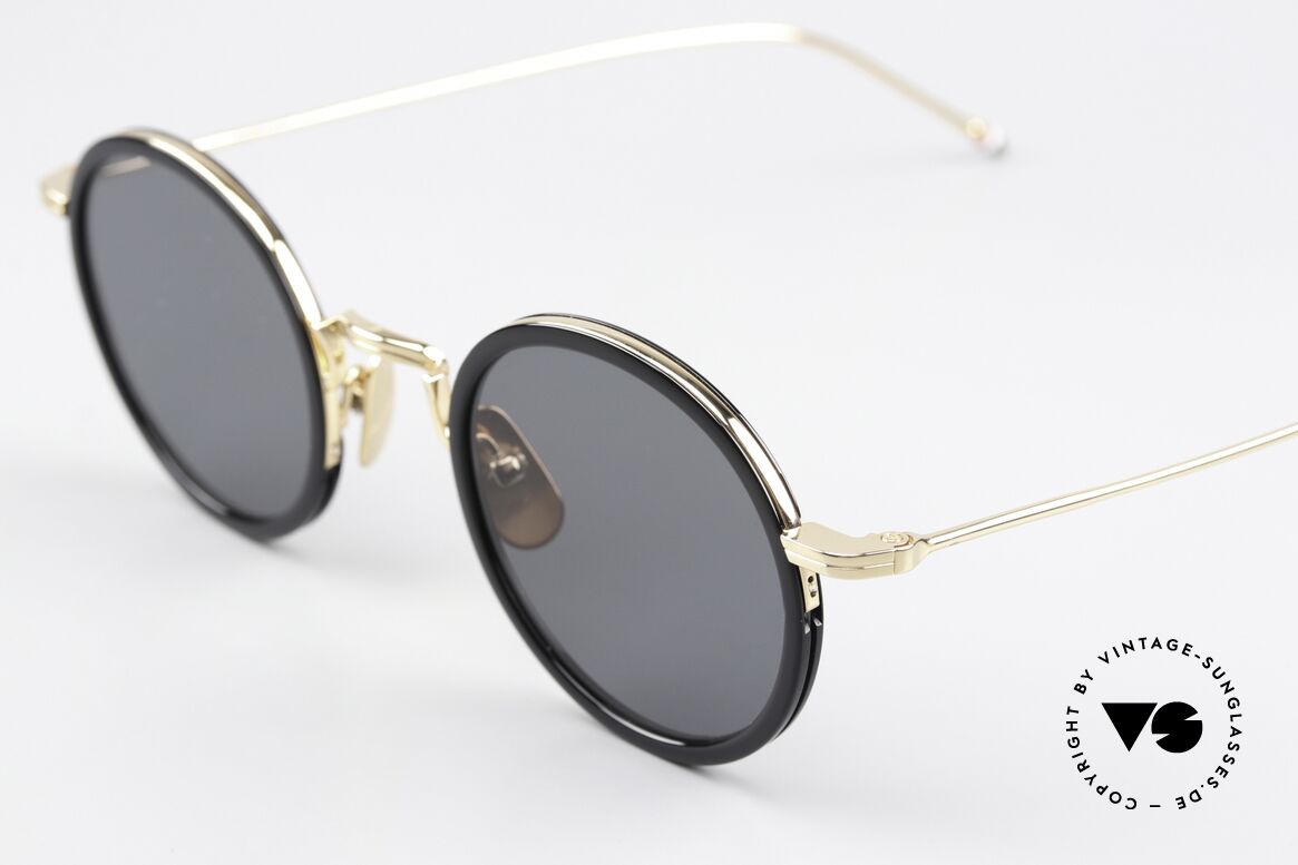 Thom Browne TBS906 Stilvolle Runde Sonnenbrille, entspiegelte Sonnengläser in Grau-Tönung, 100% UV, Passend für Herren