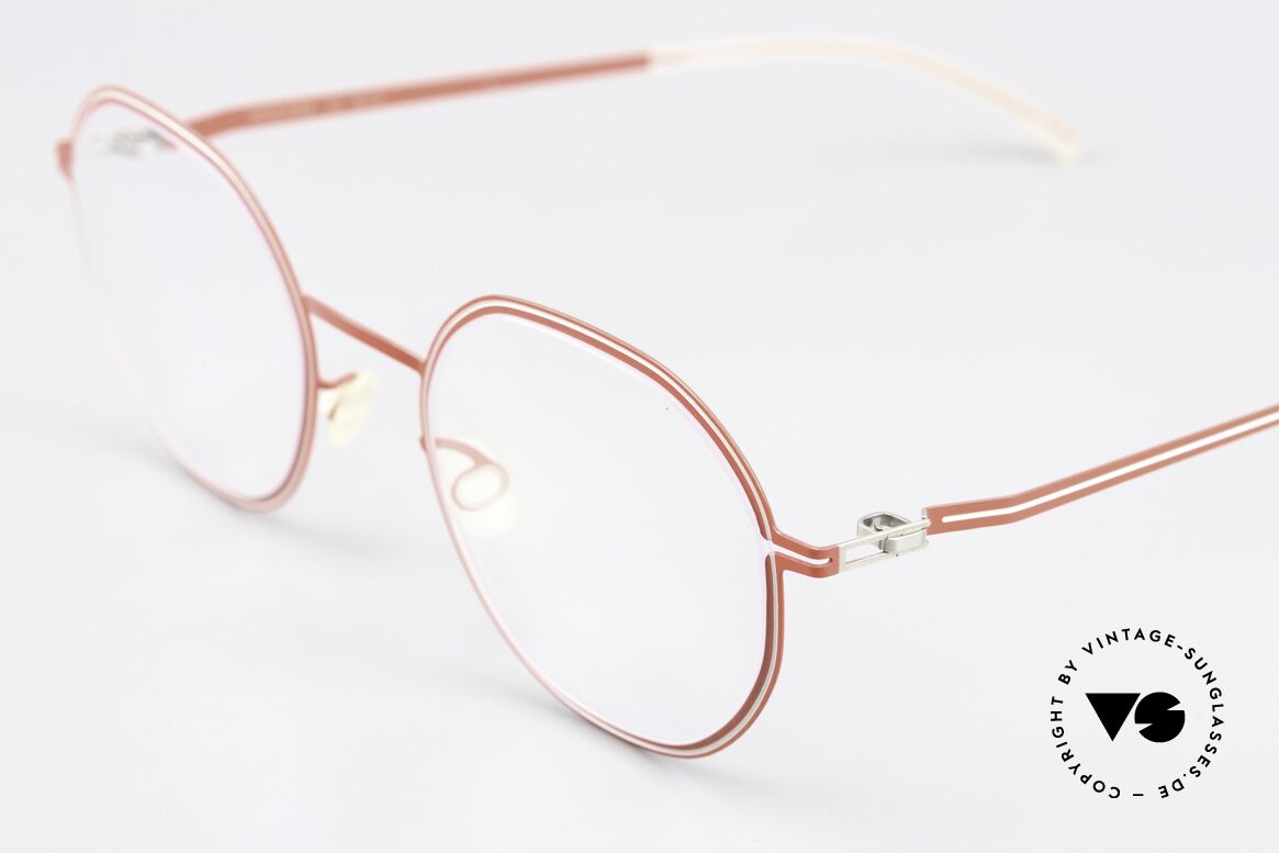 Mykita Studio 6.6 Optische Illusionskunst Rot, Resultat ist ein dreidimensionales grafisches Muster, Passend für Damen