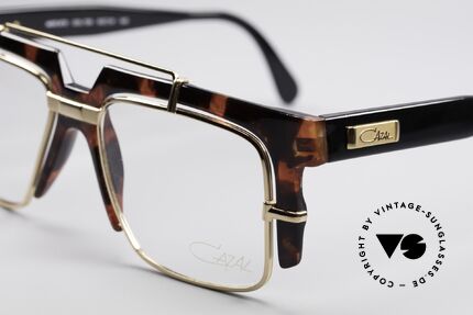 Cazal 873 Old School Hip Hop Brille, zudem Top Tragekomfort & Qualität made in Germany, Passend für Herren