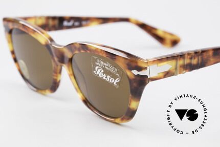 Persol 842 Ratti Klassische Damen Sonnenbrille, mit Persol Mineralgläsern für 100% UV Protection, Passend für Damen