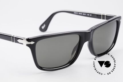 Persol 3026 Klassische Sonnenbrille Polar, ungetragen (wie alle unsere Persol Sonnenbrillen), Passend für Herren und Damen