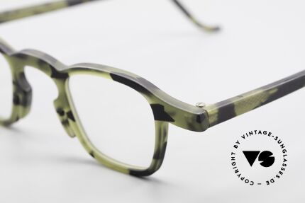 Theo Belgium Telex Vintage Trendsetter Brille, wirklich außergewöhnliche Fassung in "Camouflage", Passend für Herren und Damen