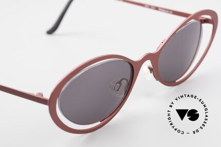 Theo Belgium LuLu Designer Cateye Sonnenbrille, ungetragen; wie alle unsere THEO "Charakter-Brillen", Passend für Damen