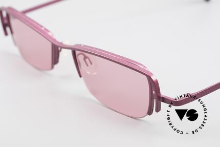 Theo Belgium Sping 90er Damen Sonnenbrille Eckig, sehr spezielle Lackierung in "DUNKLES PINK METALLIC", Passend für Damen