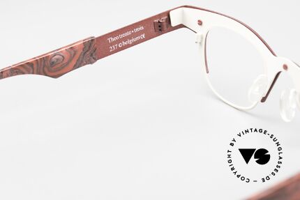 Theo Belgium Trente Designerbrille Von 2010, die Vollrandfassung kann beliebig verglast werden, Passend für Herren und Damen