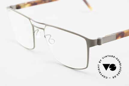 Lindberg 9599 Strip Titanium Markante Herrenbrille 2017, trägt für uns das Prädikat "TRUE VINTAGE LINDBERG", Passend für Herren