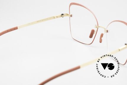 Götti Perspective Bold08 Sehr Feminine Designerbrille, ungetragenes Designerstück von 2019, mit Hartetui, Passend für Damen