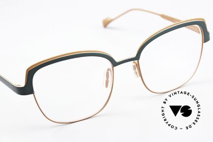 Caroline Abram X-Ellente Feminine Brille Sixties Style, ungetragenes Exemplar aus dem Jahre 2019; Vertu, Passend für Damen