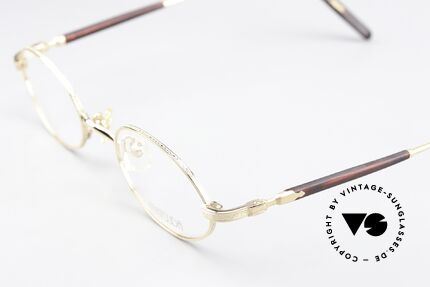 Matsuda 10116 Kleine Ovale Vintage Brille, Rahmen mit viel Liebe zum Detail; aufwändige Gravuren, Passend für Herren und Damen