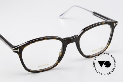 Tom Ford TF5484 Herren Designer Brille Titan, regulärer VK bei Marktpräsentation war 399,- Euro, Passend für Herren