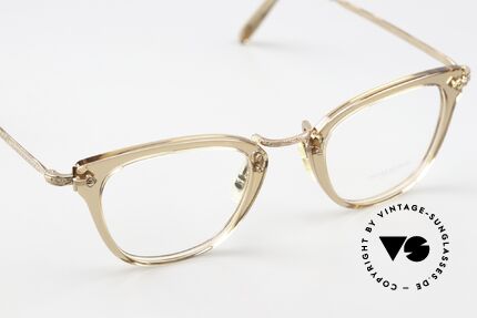 Oliver Peoples Keery Azetat Front Mit Rose Bügeln, ungetragen (wie alle unsere Oliver Peoples Brillen), Passend für Damen