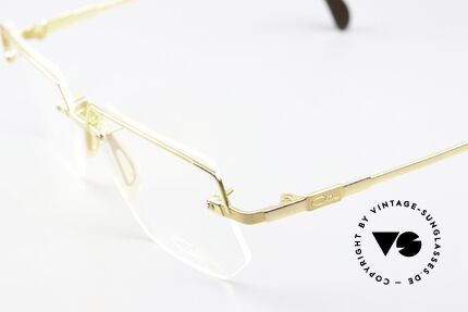 Cazal 742 Vergoldete 90er Vintage Brille, ungetragen (wie alle unsere vintage 90er Brillen), Passend für Herren