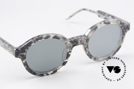 Thom Browne TBS411 Azetat Sonnenbrille Rund, ein edles Designer-Accessoire für alle Mode-Liebhaber, Passend für Herren